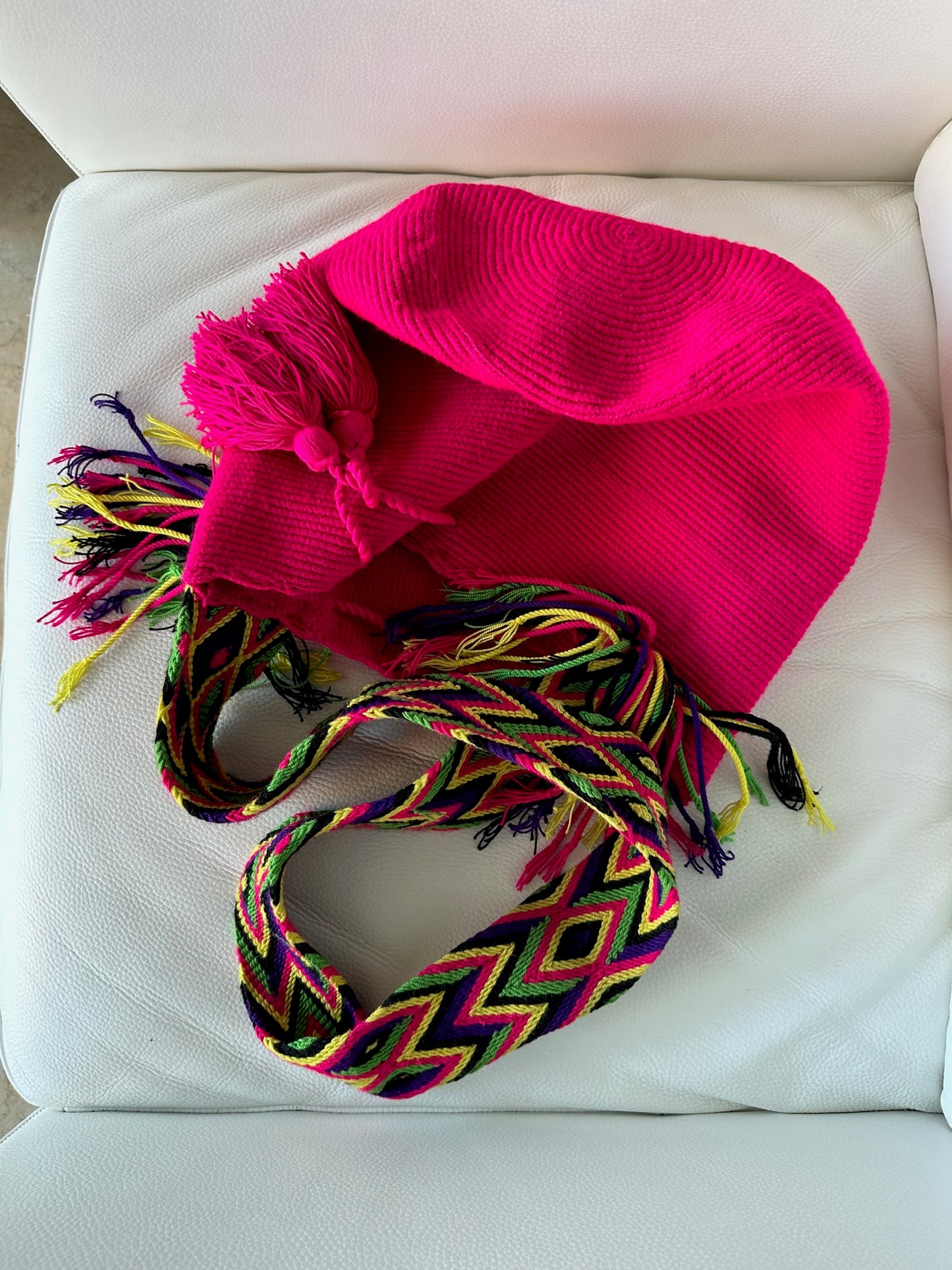 WAYUU mochila crossbody bag - Colombian Guajira desert native Wayuu hand crocheted cotton