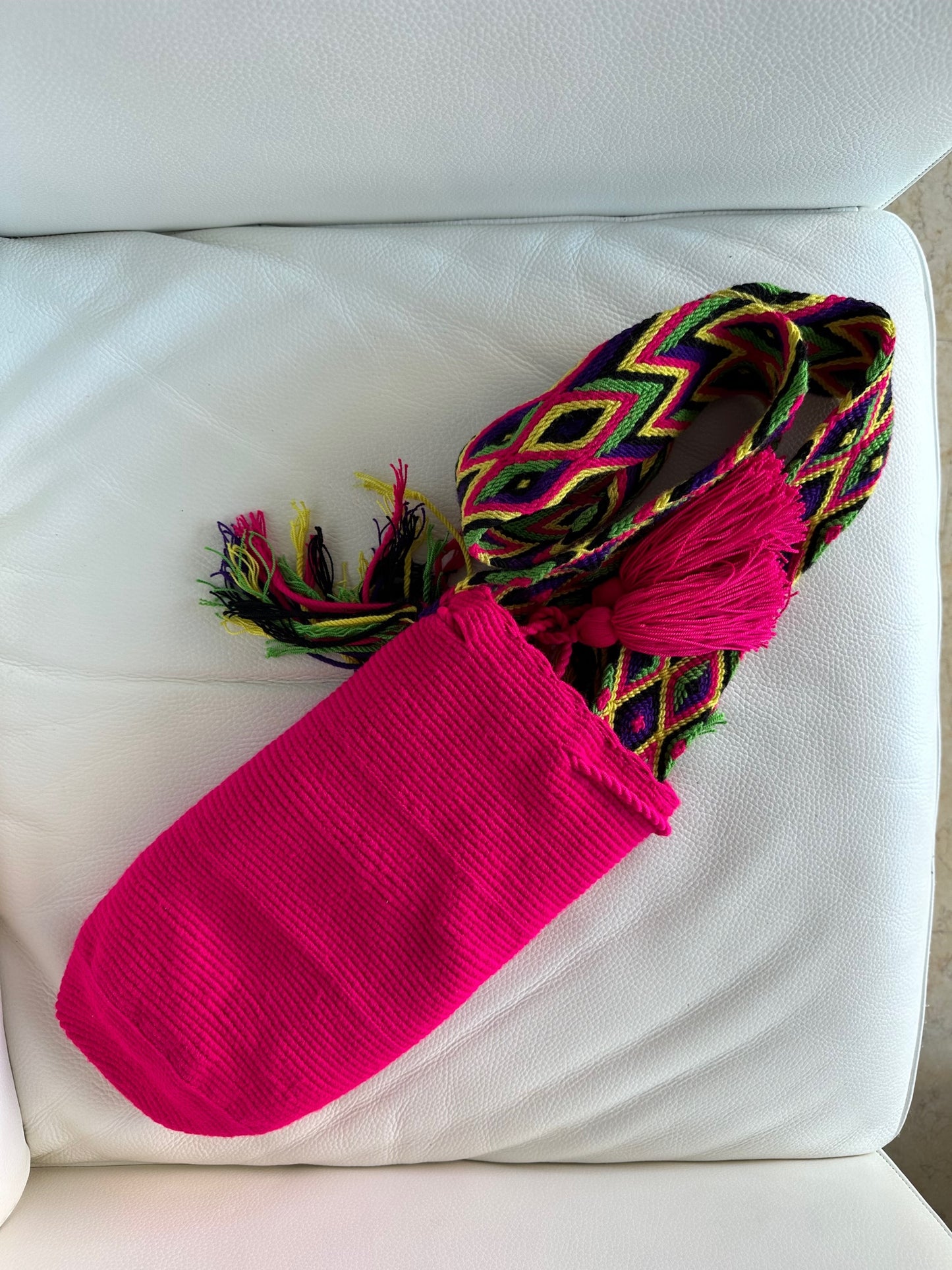 WAYUU mochila crossbody bag - Colombian Guajira desert native Wayuu hand crocheted cotton