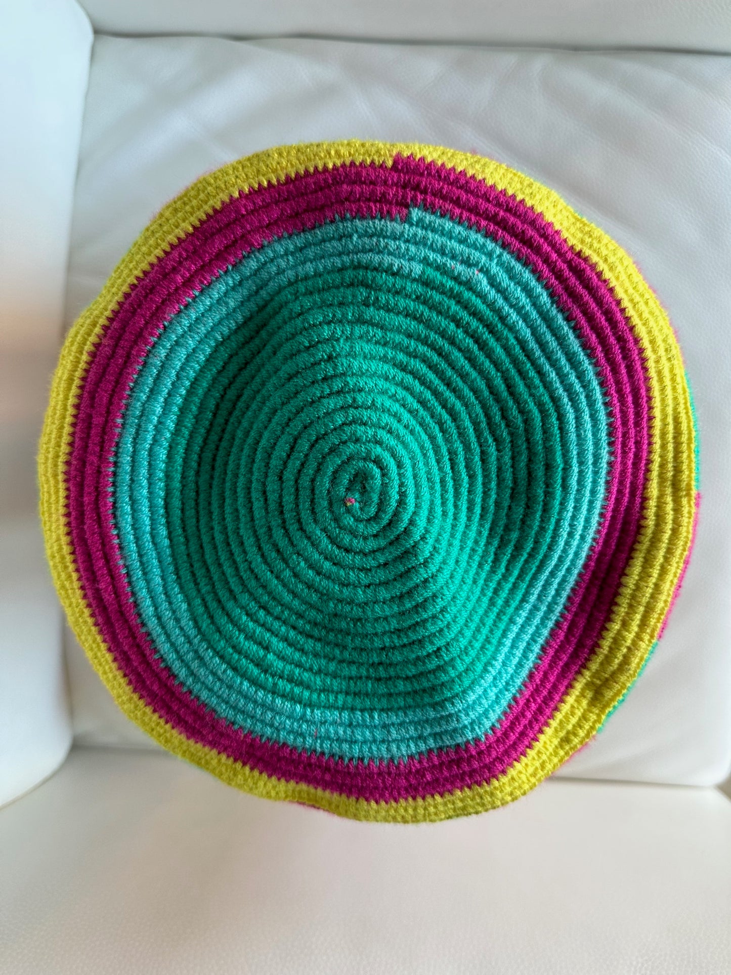 WAYUU mochila crossbody bag - Colombian Guajira desert native Wayuu hand crocheted cotton